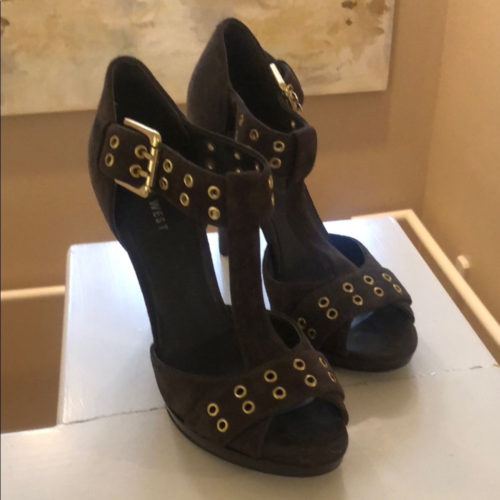 Nine West Brown / army green Suede High Heel